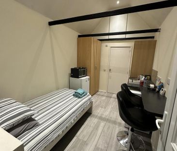 Studio to rent - Photo 3