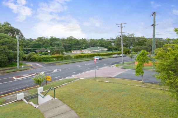 66 Abbotsleigh Street, Holland Park. - Photo 1