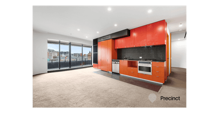 Large apartment in popular QV2 building - Photo 4