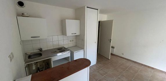 Appartement à louer 1 pièce 28.06m² - Photo 2