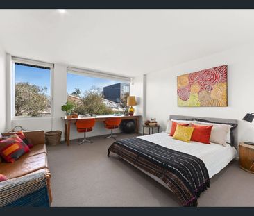 A Statement in Space, Style and Prahran Living - Photo 5