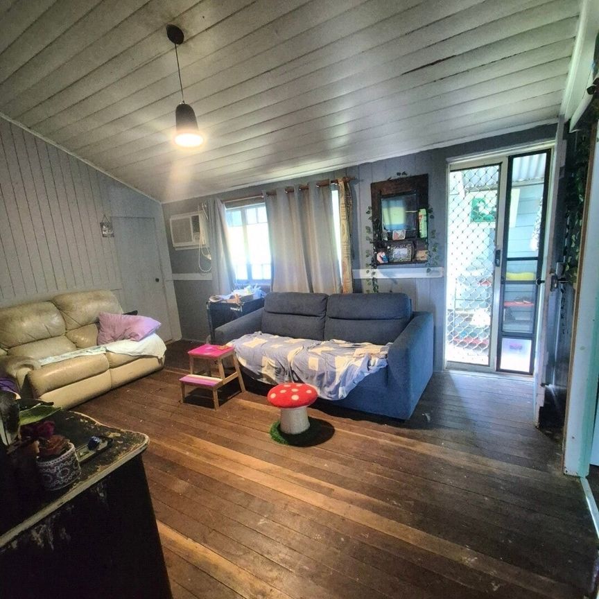 Maryborough - Photo 1