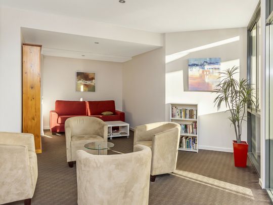 Huge Apartment by the Riverside with Resort Facilities - Photo 1