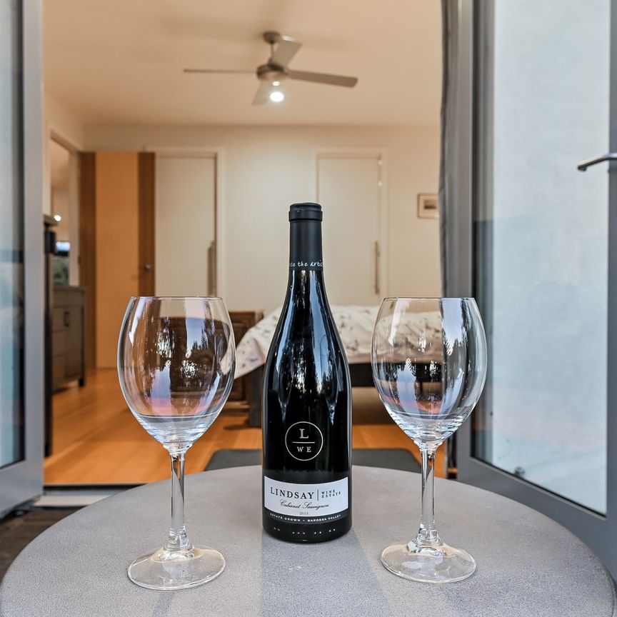 Elevated Bliss– Perfect for Entertaining! - Photo 1