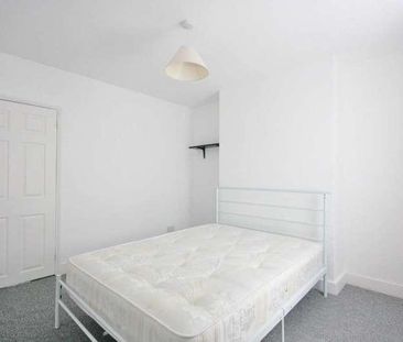 Bedroom House- Oxford Road, Reading, RG30 - Photo 6