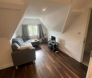 1 Bed Flat, Willesden Green, NW2 - Photo 2