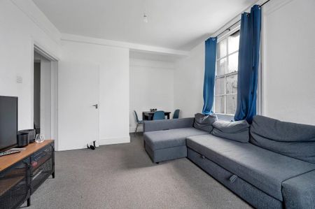 3 bedroom apartment to rent - Photo 3