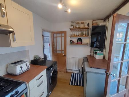 2 bedroom house share to rent - Photo 4