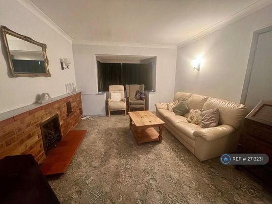 3 bedroom detached house to rent - Photo 1