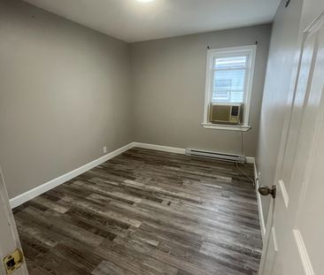 For Lease - 907 Second Street, Cornwall, Ontario - Photo 1