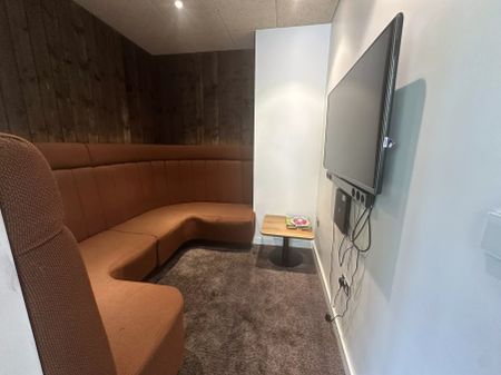 Gold Studio - Photo 4