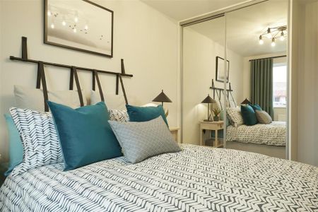 3 bedroom semi-detached house to rent - Photo 2