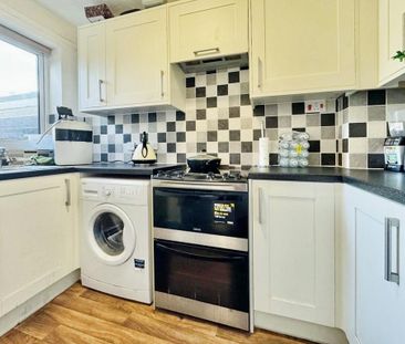 2 bedroom house to rent - Photo 1