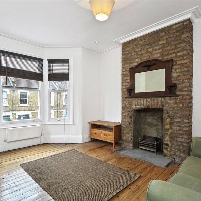 2 bedroom maisonette to rent - Photo 1