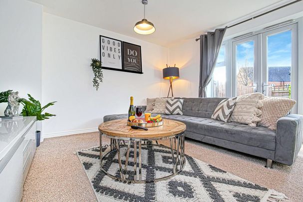 4 bedroom house to rent - Photo 1