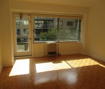 Apartment on 6th floor available now! (#604) - Photo 1