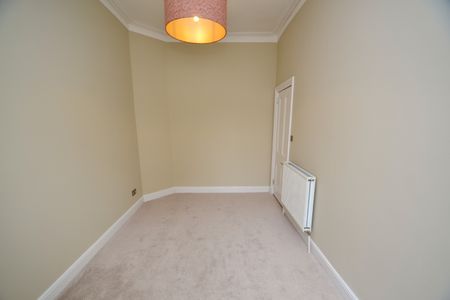 2 bed flat to rent in Westclyffe Street, Glasgow, G41 - Photo 2