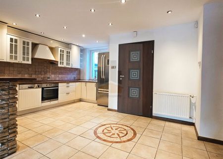 Piaseczyński, Konstancin-Jeziorna, Cegielnia-Obory, osiedle Elsam - Photo 4