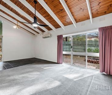 1/26 Fernside Avenue, Briar Hill - Photo 1