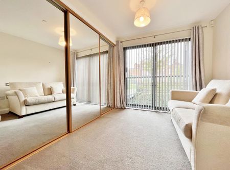 2 bedroom apartment to rent - Photo 4