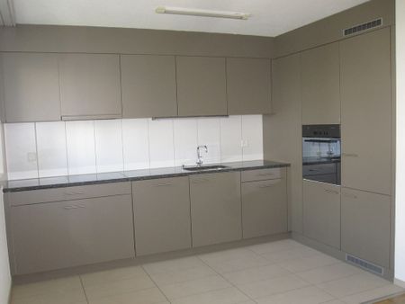 4.5 Zimmer, 103 m², 2. Stock - Photo 3