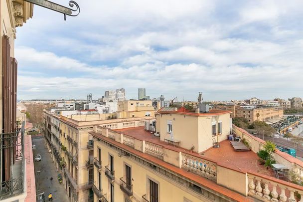 Carrer de la Reina Cristina, Barcelona, Catalonia 08003 - Photo 1