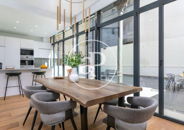 Flat with terrace for rent in Goya (Madrid)