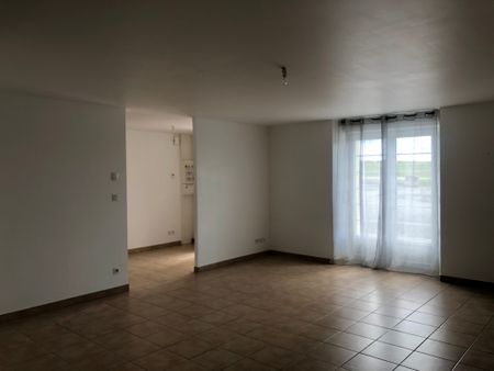 Location appartement 102.8 m², Epizon 52230Haute-Marne - Photo 3