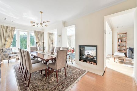 6 bedroom detached house to rent - Photo 4