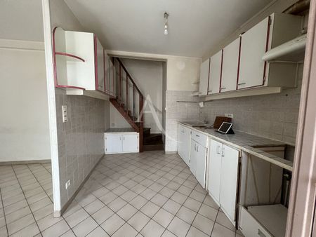 Location Maison 4 pièces 69m² - Photo 2