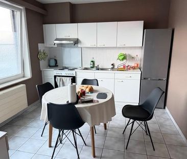Appartement voor € 800 - Photo 3