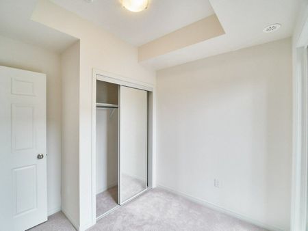 For Lease - 515 Kingbird Grove Unit# 303, Toronto, Ontario - Photo 5