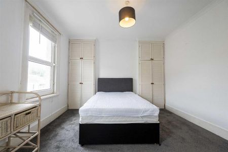 5 bedroom terraced house to rent - Photo 5