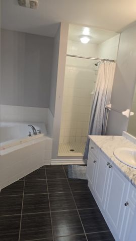 For Lease - 34 Leadership Drive, Brampton, Ontario - Photo 2