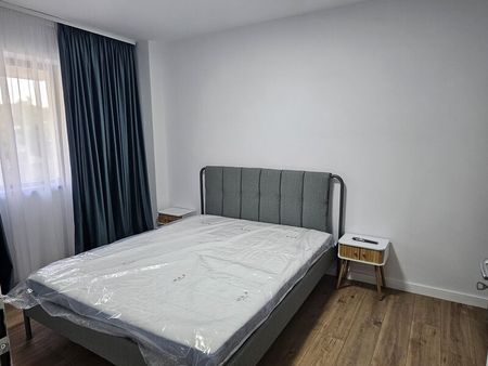 Sector 4 apartament 2 camere -prima inchiriere, - Photo 4