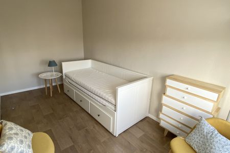 BORDEAUX - SAINT AUGUSTIN, rue Frantz Shrader T3 MEUBLE à lo - Photo 4