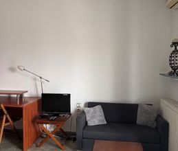 Studio/Γκαρσονιέρα για ενοικίαση - Λαμία, - Φωτογραφία 3