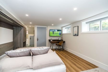 For Lease - 202 Rusholme Road Unit# House, Toronto, Ontario - Photo 5