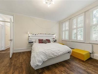 Upper Richmond Road, SW15 - Photo 4