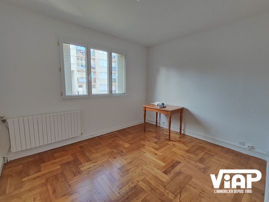 T2 DE 41m² QUARTIER MONTJOVIS - Photo 1