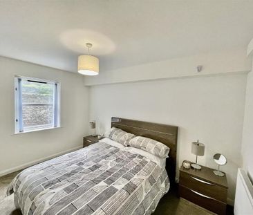 Apt 1 The Courtyard, Church Lane, Donaghadee, BT21 0FD - Photo 3