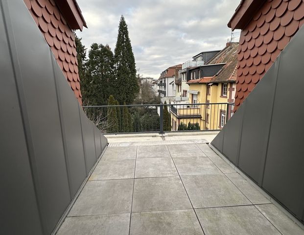 Exklusive 3-Zimmer-Maisonette in Hanau – Kernsaniert und hochwertig ausgestattet! Einbauküche! - Photo 1
