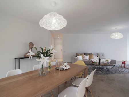 "grosszügige 5.5-Zimmerwohnung am Bucheggplatz" - Photo 2