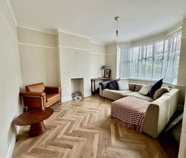 3 Bedroom Semi Detached To Let - Photo 3