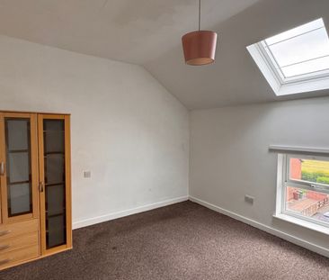 WF1, Wakefield - Photo 1