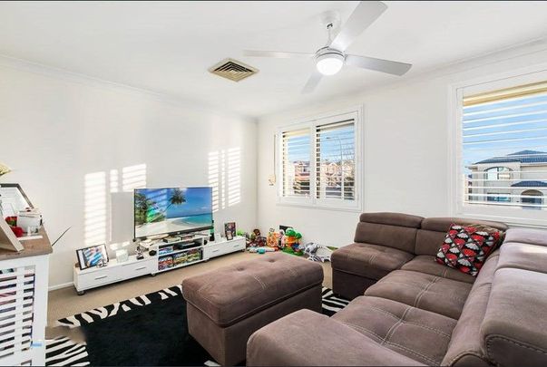Family Comfort & Entertaining in a Prime Rouse Hill Location - Photo 1