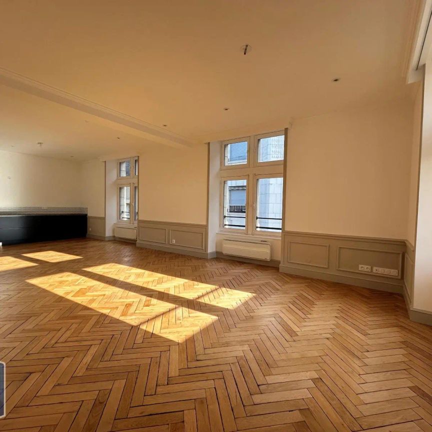 Appartement à louer 4 pièces 122.31m² - Photo 1