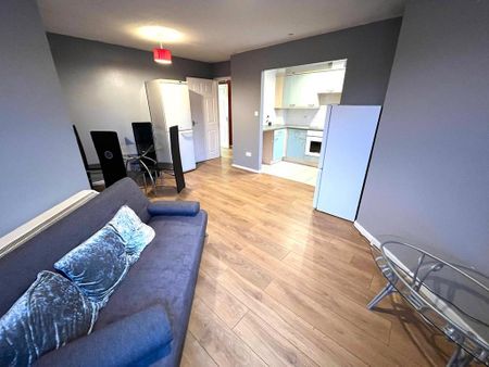 2 bedroom apartment to rent - Photo 4