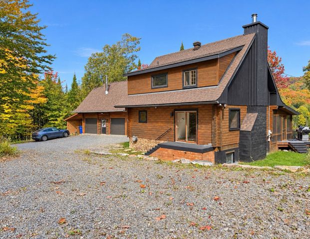 À louer / Maison à étages - Photo 1