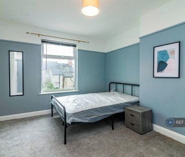 1 bedroom in a house share to rent - Photo 5